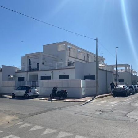 Casa Vacanza Surf & Kite Focene מראה חיצוני תמונה